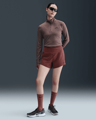 ナイキ NIKE トレイル ランニングジャケット ショートパンツ